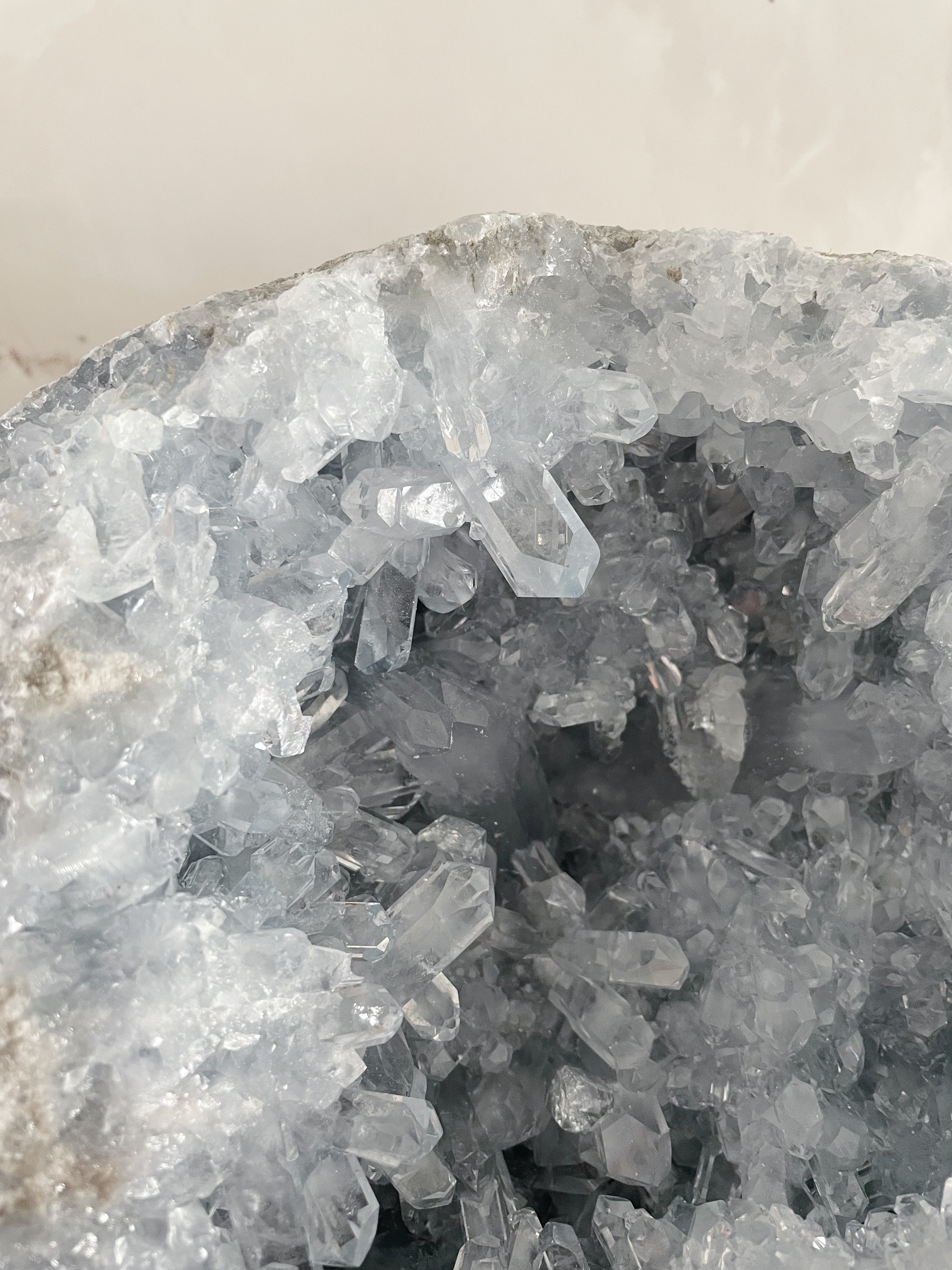 Celestien geode